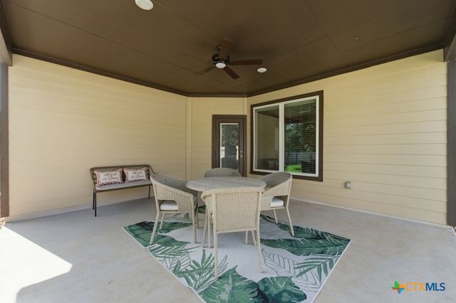 160 Villars Drive, Salado, TX 76571