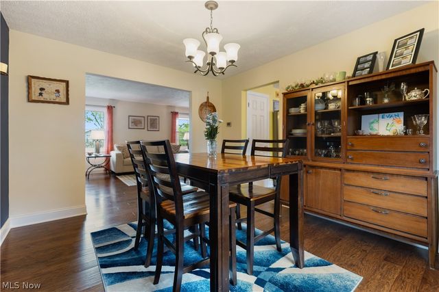 8811 Blitzen Road NW, North Canton, OH 44720