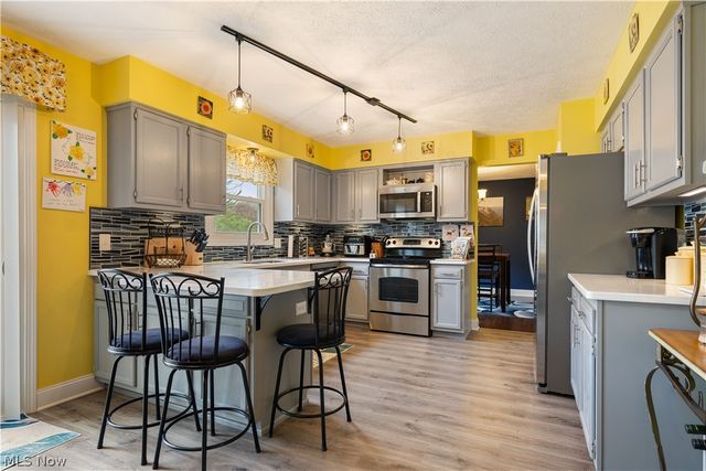 8811 Blitzen Road NW, North Canton, OH 44720