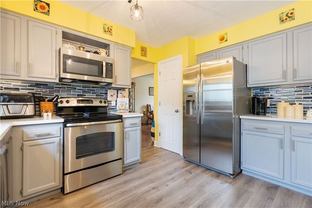 8811 Blitzen Road NW, North Canton, OH 44720