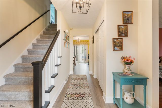 8811 Blitzen Road NW, North Canton, OH 44720