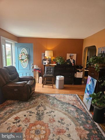 235 S CHESTER AVE, Riverside, NJ 08075