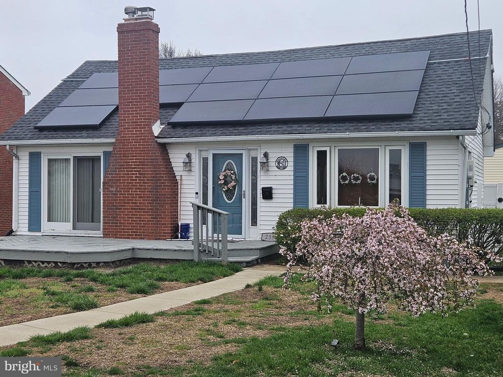 235 S CHESTER AVE, Riverside, NJ 08075