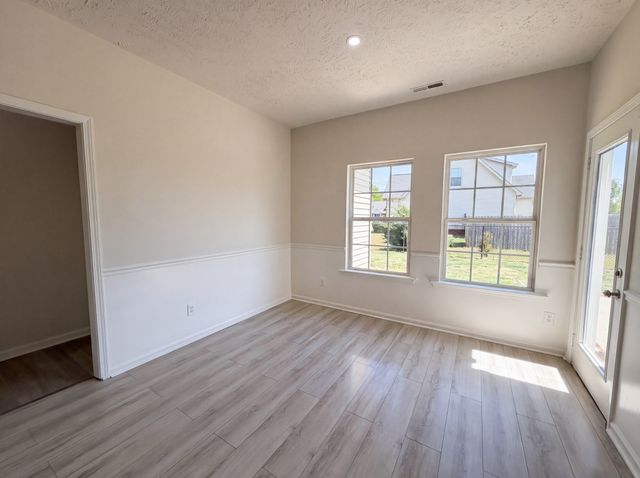 425 Long Creek Dr, Christiana, TN 37037