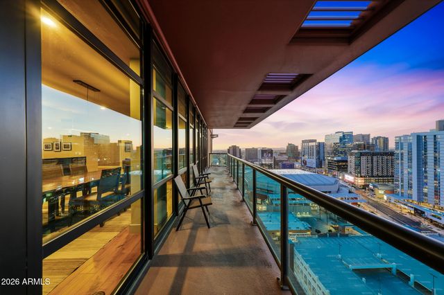 310 S 4TH Street 2204, Phoenix, AZ 85004