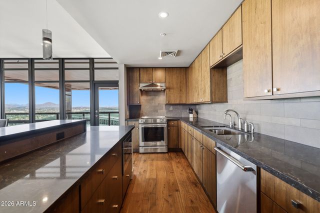 310 S 4TH Street 2204, Phoenix, AZ 85004