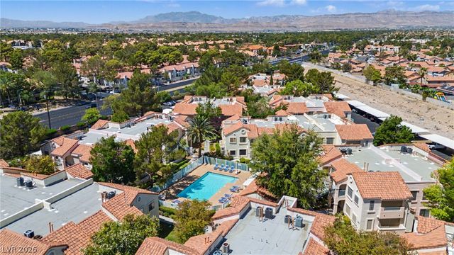 4889 South Torrey Pines Drive 201, Las Vegas, NV 89103