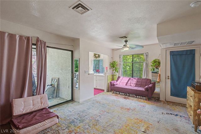 4889 South Torrey Pines Drive 201, Las Vegas, NV 89103