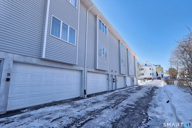 45 Atlantic Street APT C, New Britain, CT 06053