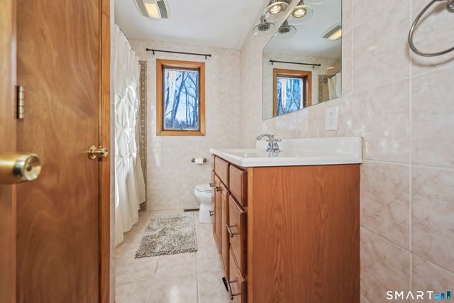 45 Atlantic Street APT C, New Britain, CT 06053