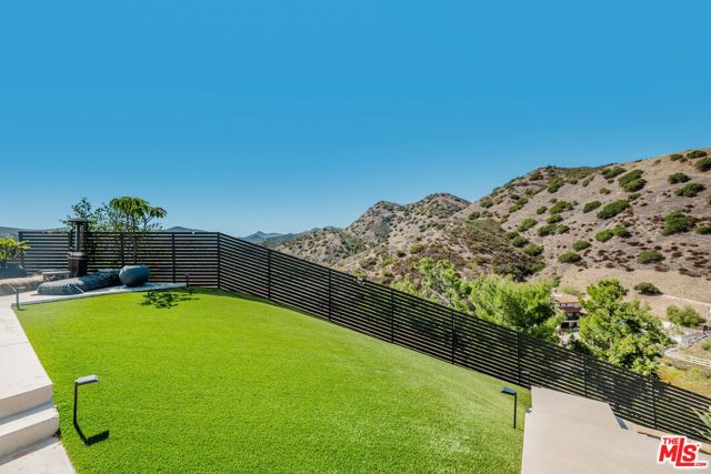 9 Morgan Road, Bell Canyon, CA 91307