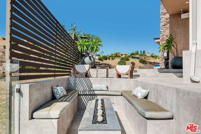 9 Morgan Road, Bell Canyon, CA 91307