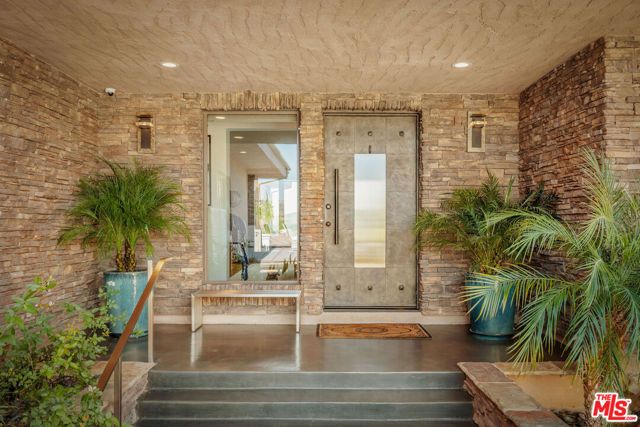 9 Morgan Road, Bell Canyon, CA 91307
