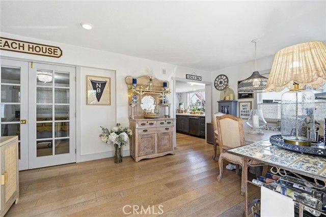 123 Yorktown, Newport Beach, CA 92660