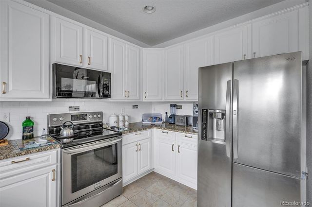 20408 E Saratoga Place, Aurora, CO 80015