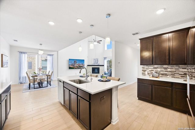 24814 Las Pilas, San Antonio, TX 78261