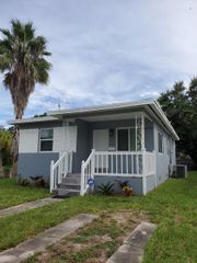 1448 NE 152nd St, North Miami Beach, FL 33162