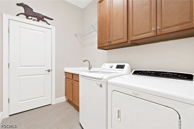 10600 Carena CIR, Fort Myers, FL 33913