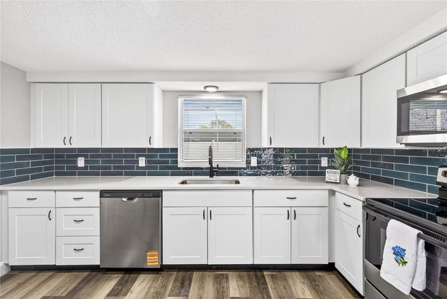 11214 KAPOK AVENUE, Port Richey, FL 34668