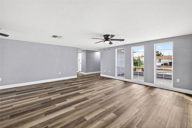 11214 KAPOK AVENUE, Port Richey, FL 34668