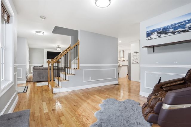 131 Damon Rd, Fitchburg, MA 01420