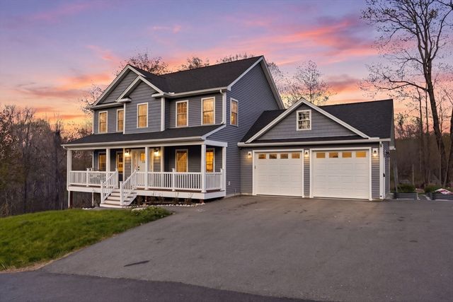 131 Damon Rd, Fitchburg, MA 01420