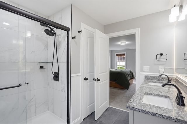 131 Damon Rd, Fitchburg, MA 01420