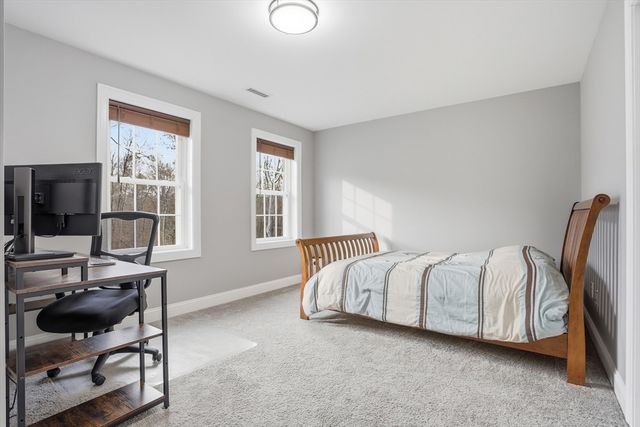 131 Damon Rd, Fitchburg, MA 01420