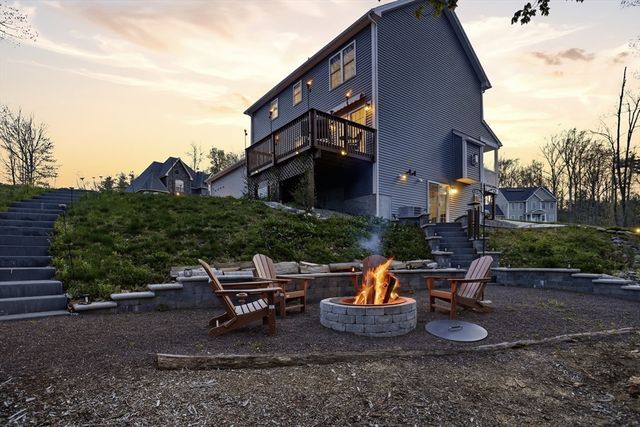 131 Damon Rd, Fitchburg, MA 01420