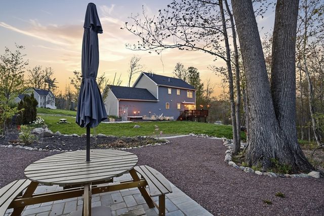 131 Damon Rd, Fitchburg, MA 01420
