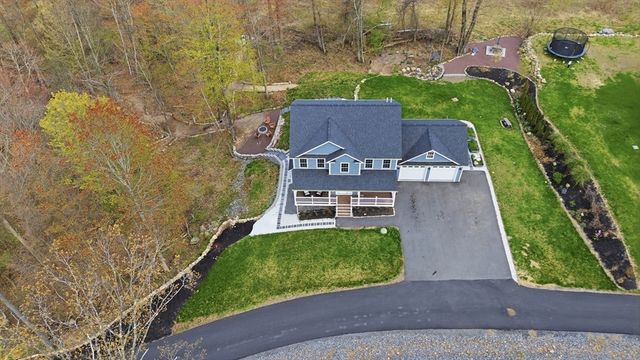 131 Damon Rd, Fitchburg, MA 01420