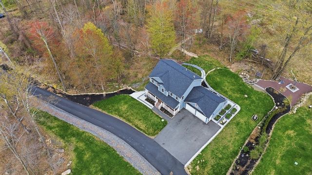 131 Damon Rd, Fitchburg, MA 01420