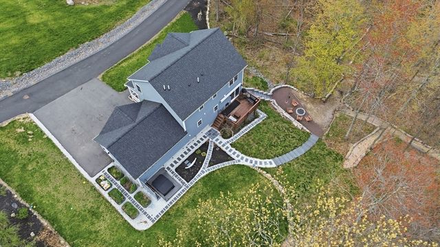 131 Damon Rd, Fitchburg, MA 01420