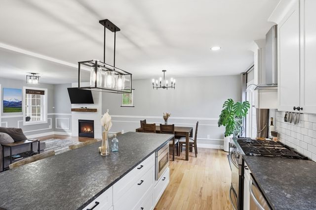 131 Damon Rd, Fitchburg, MA 01420
