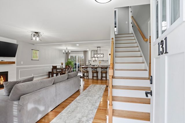 131 Damon Rd, Fitchburg, MA 01420