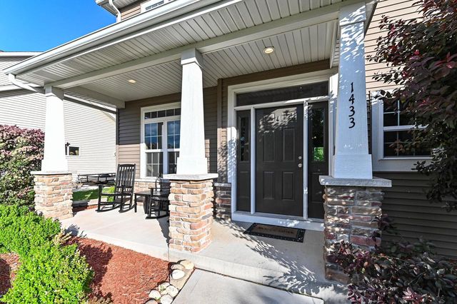 1433 Isabel LANE, Burlington, WI 53105