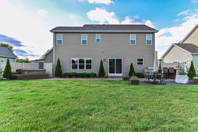 1433 Isabel LANE, Burlington, WI 53105