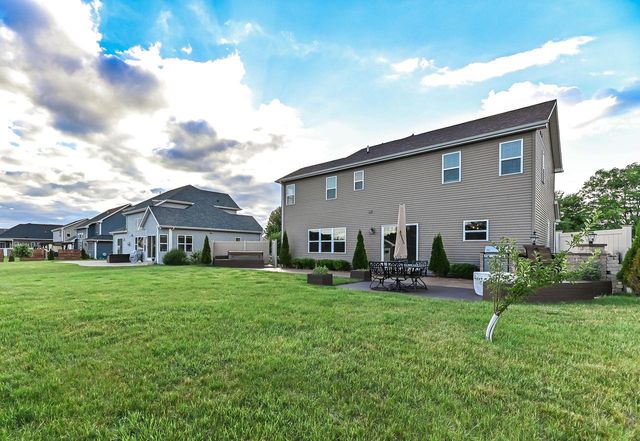 1433 Isabel LANE, Burlington, WI 53105