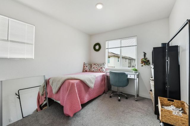 5512 Molino Cir, Roseville, CA 95747