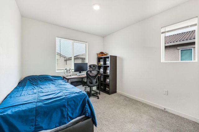 5512 Molino Cir, Roseville, CA 95747
