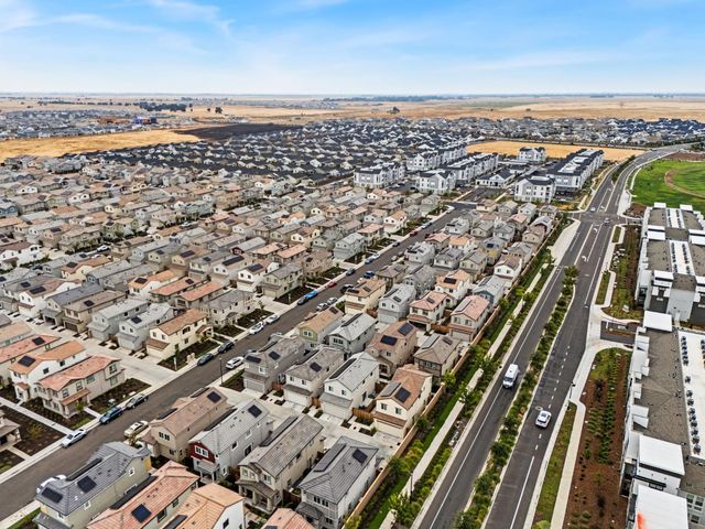 5512 Molino Cir, Roseville, CA 95747