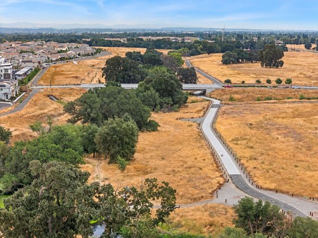 5512 Molino Cir, Roseville, CA 95747