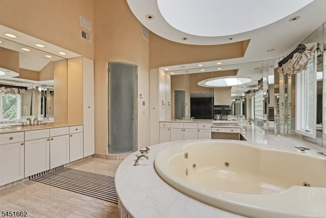 31 Blackbirch Rd, Scotch Plains Twp., NJ 07076