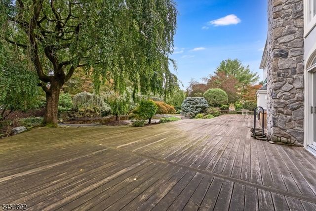 31 Blackbirch Rd, Scotch Plains Twp., NJ 07076