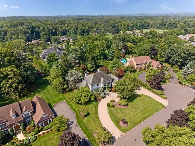 31 Blackbirch Rd, Scotch Plains Twp., NJ 07076