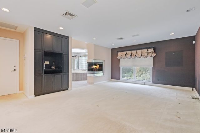 31 Blackbirch Rd, Scotch Plains Twp., NJ 07076