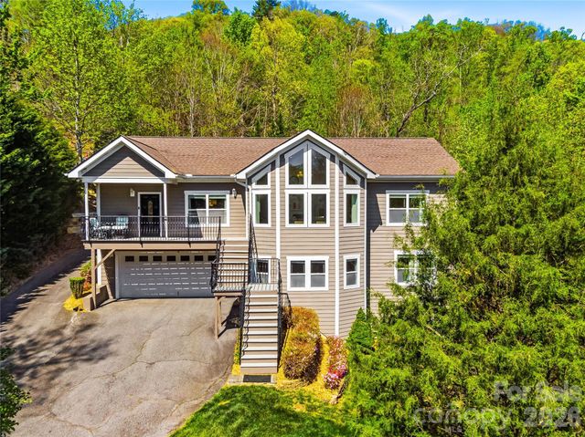 24 Sunnie Rae Lane, Candler, NC 28715