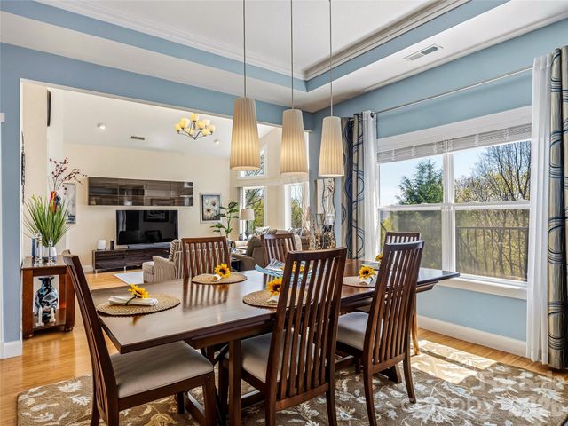 24 Sunnie Rae Lane, Candler, NC 28715