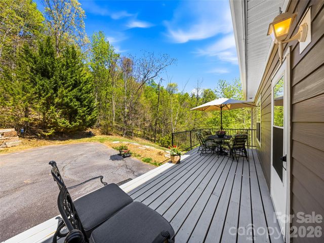 24 Sunnie Rae Lane, Candler, NC 28715