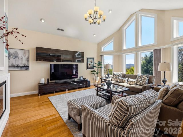 24 Sunnie Rae Lane, Candler, NC 28715